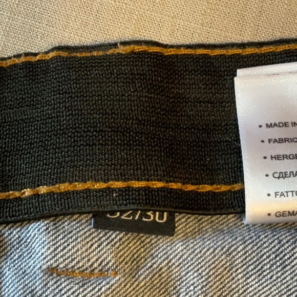 Harbor Bay Relaxed Fit Blue Jeans - Picture 5 of 7